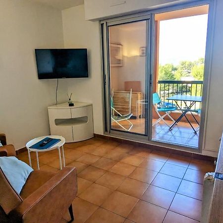Appartement T2 Bord Et Vue Mer La Ciotat Exterior foto
