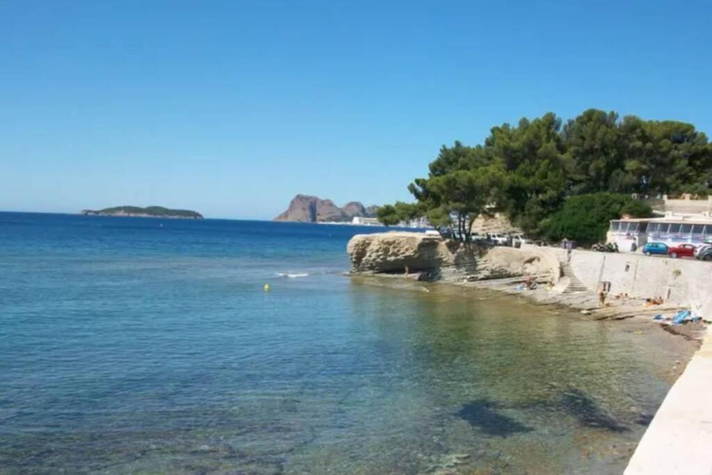 Appartement T2 Bord Et Vue Mer La Ciotat Exterior foto